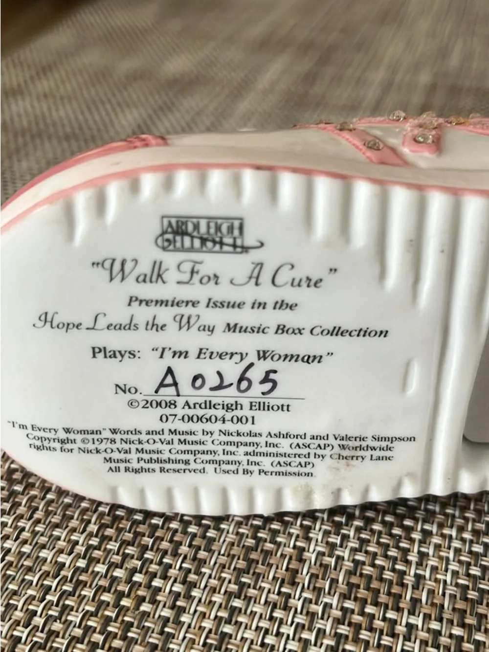 Collectible porcelain shoe